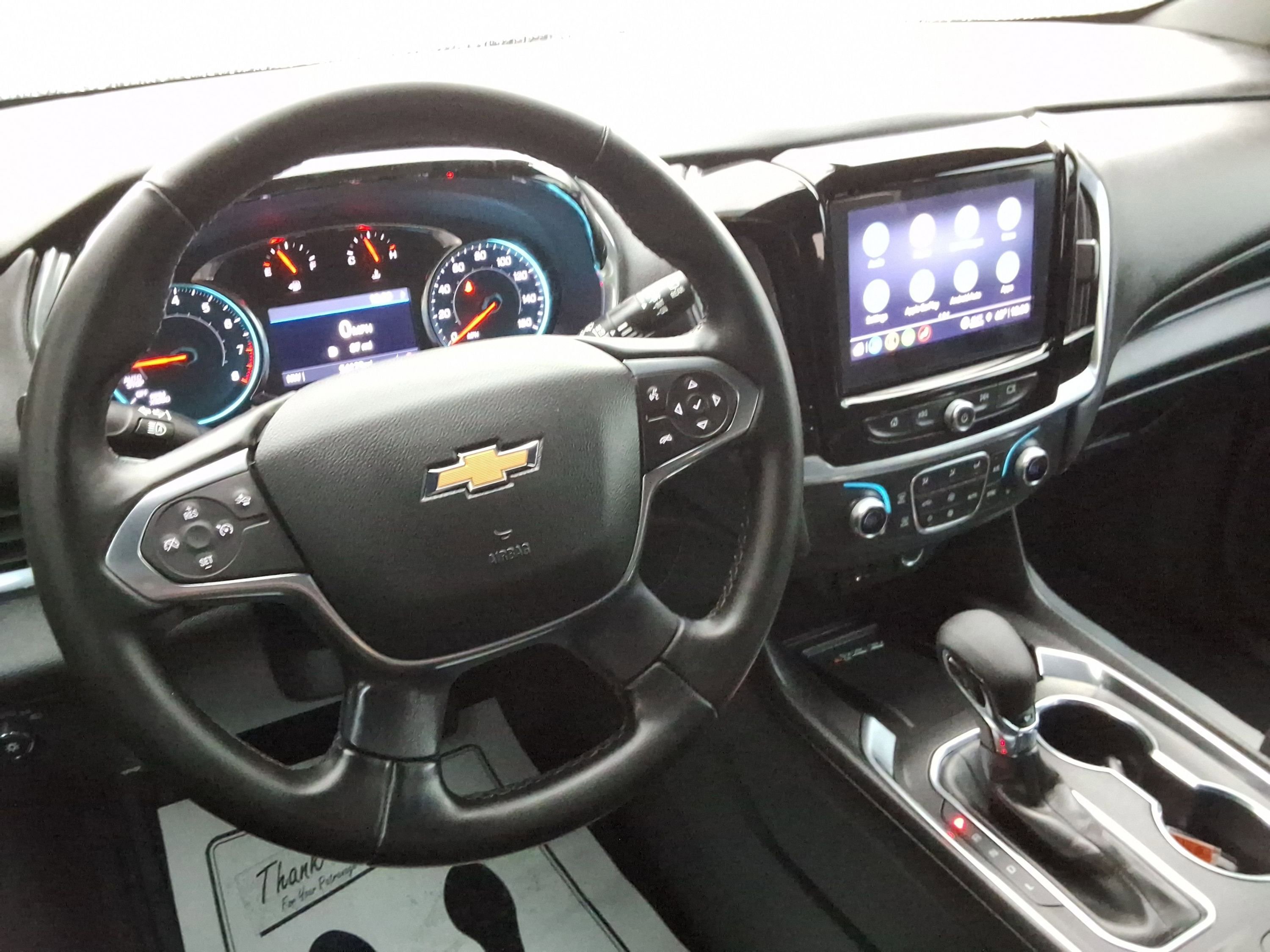 Used 2023 Chevrolet Traverse LT image 12