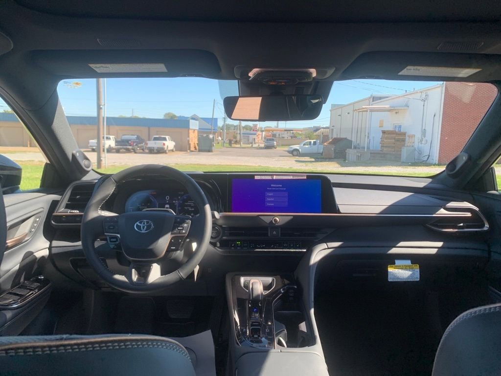 New 2026 Toyota Crown Platinum image 26