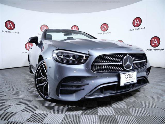 Used 2023 Mercedes-Benz E 450 4MATIC Cabriolet image 2