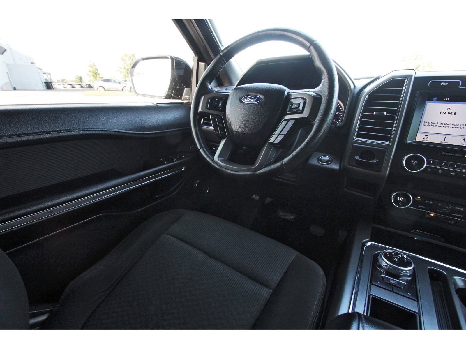 Used 2019 Ford Expedition Max XLT image 11