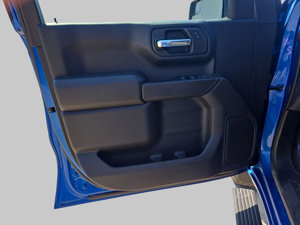 Used 2023 Chevrolet Silverado 1500 Custom Trail Boss w/ LPO, Dark Essentials Package image 28