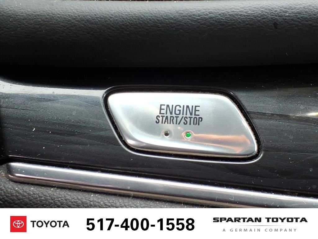 Used 2018 Buick Enclave Essence image 22