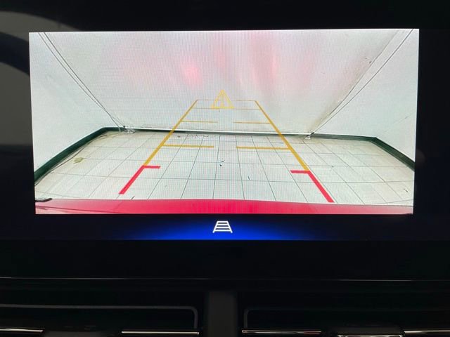 New 2026 Chevrolet Trax RS w/ Sunroof Package image 4