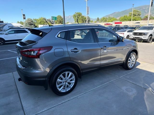 Used 2022 Nissan Rogue Sport SV w/ Technology Package AWD/4WD image 4