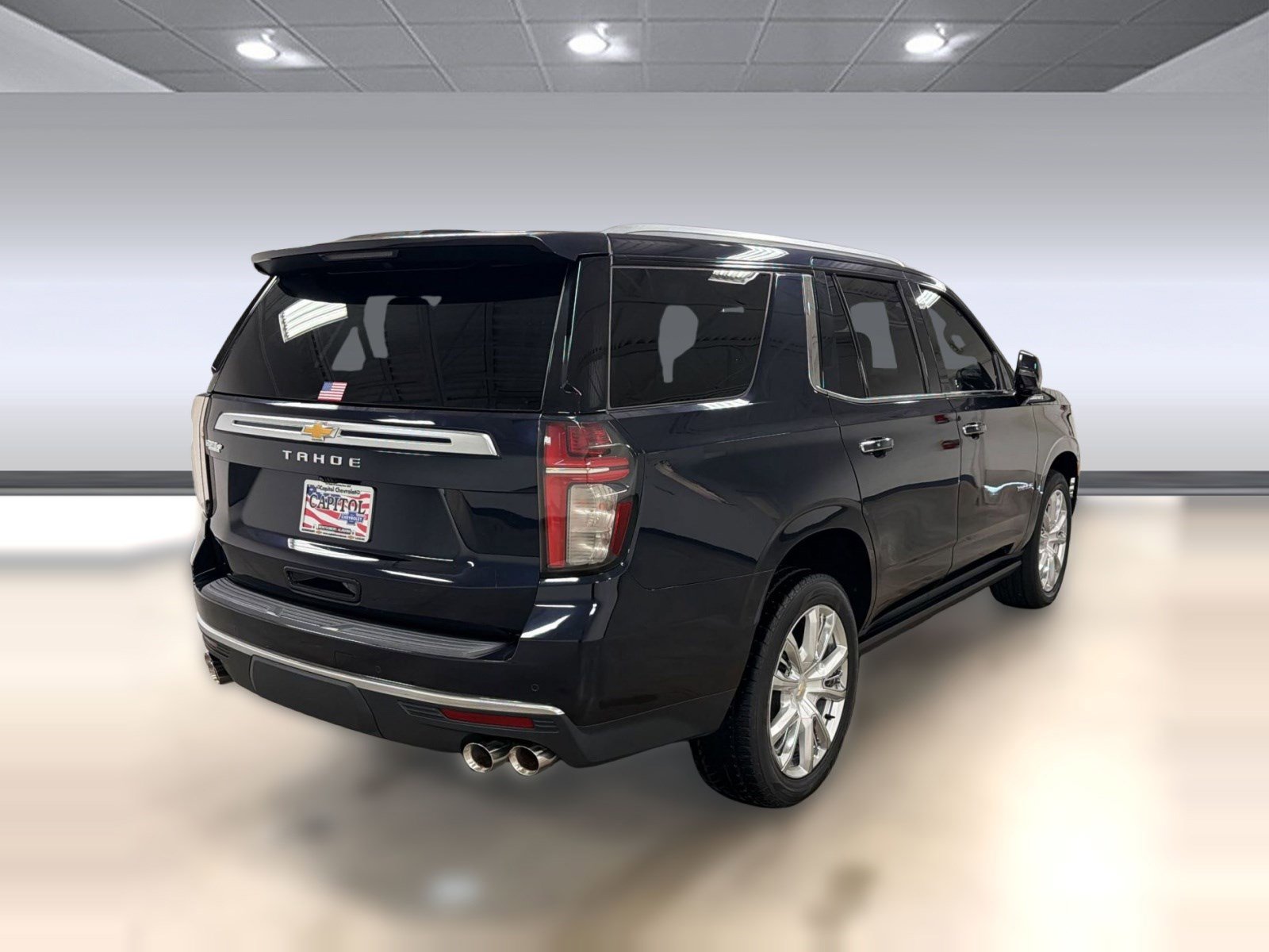Used 2021 Chevrolet Tahoe High Country w/ Premium Package RWD image 7