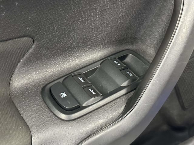Used 2015 Ford Fiesta ST FWD image 30