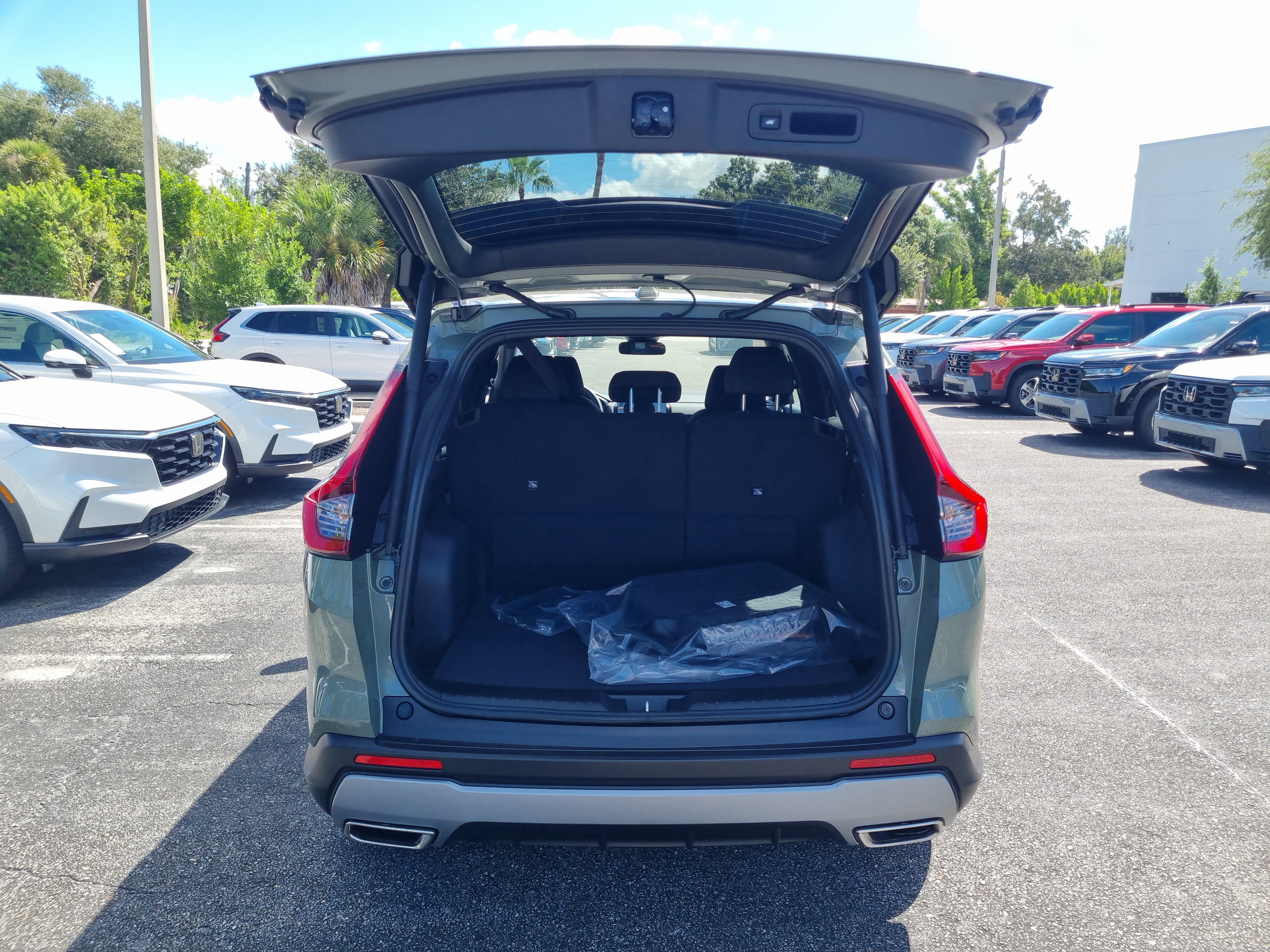 New 2027 Honda CR-V TrailSport image 12