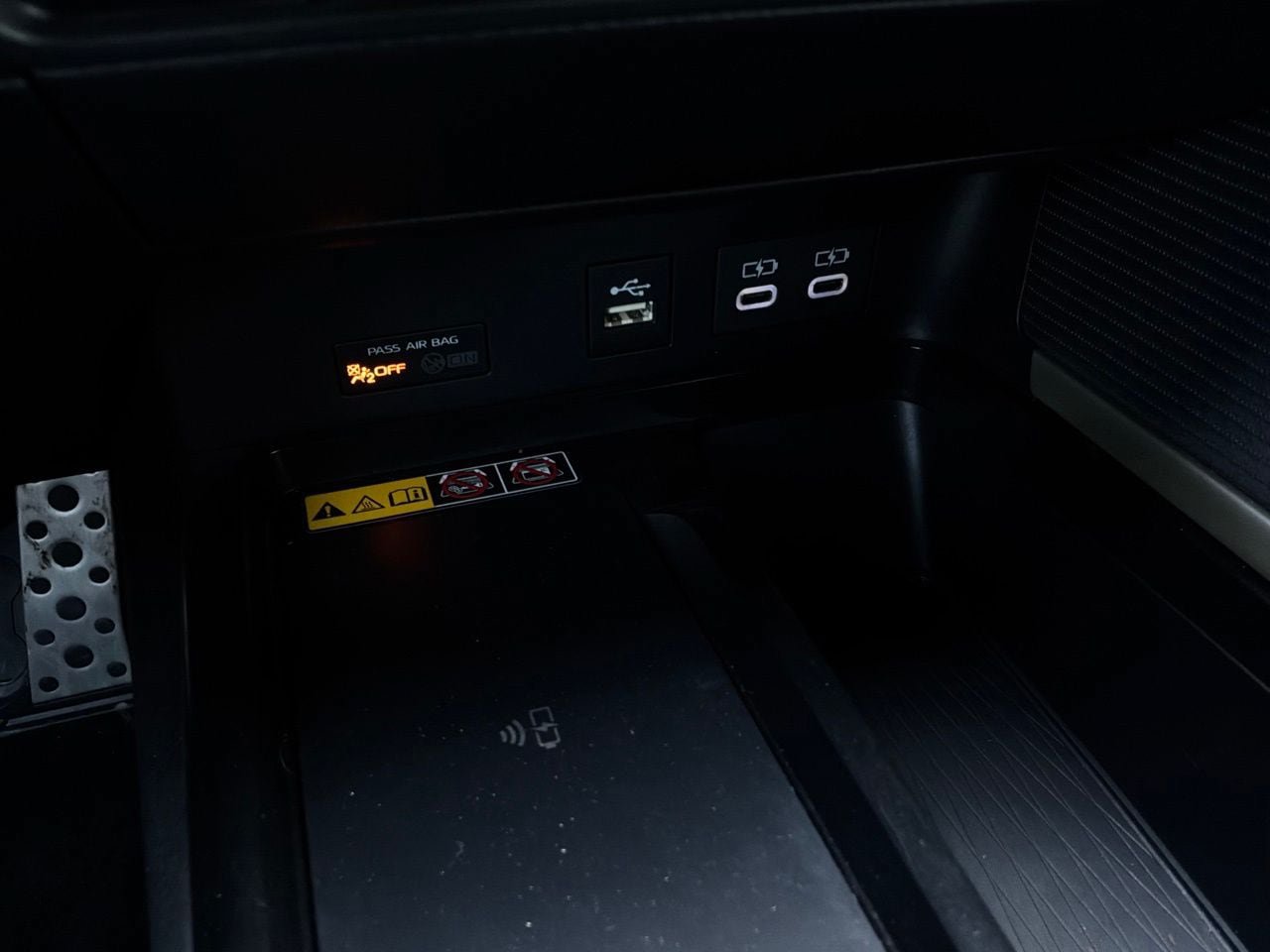 Used 2026 Toyota Camry SE FWD image 27