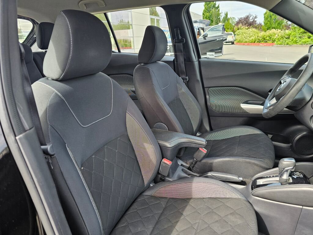Used 2020 Nissan Kicks SV w/ Exterior Package FWD image 12