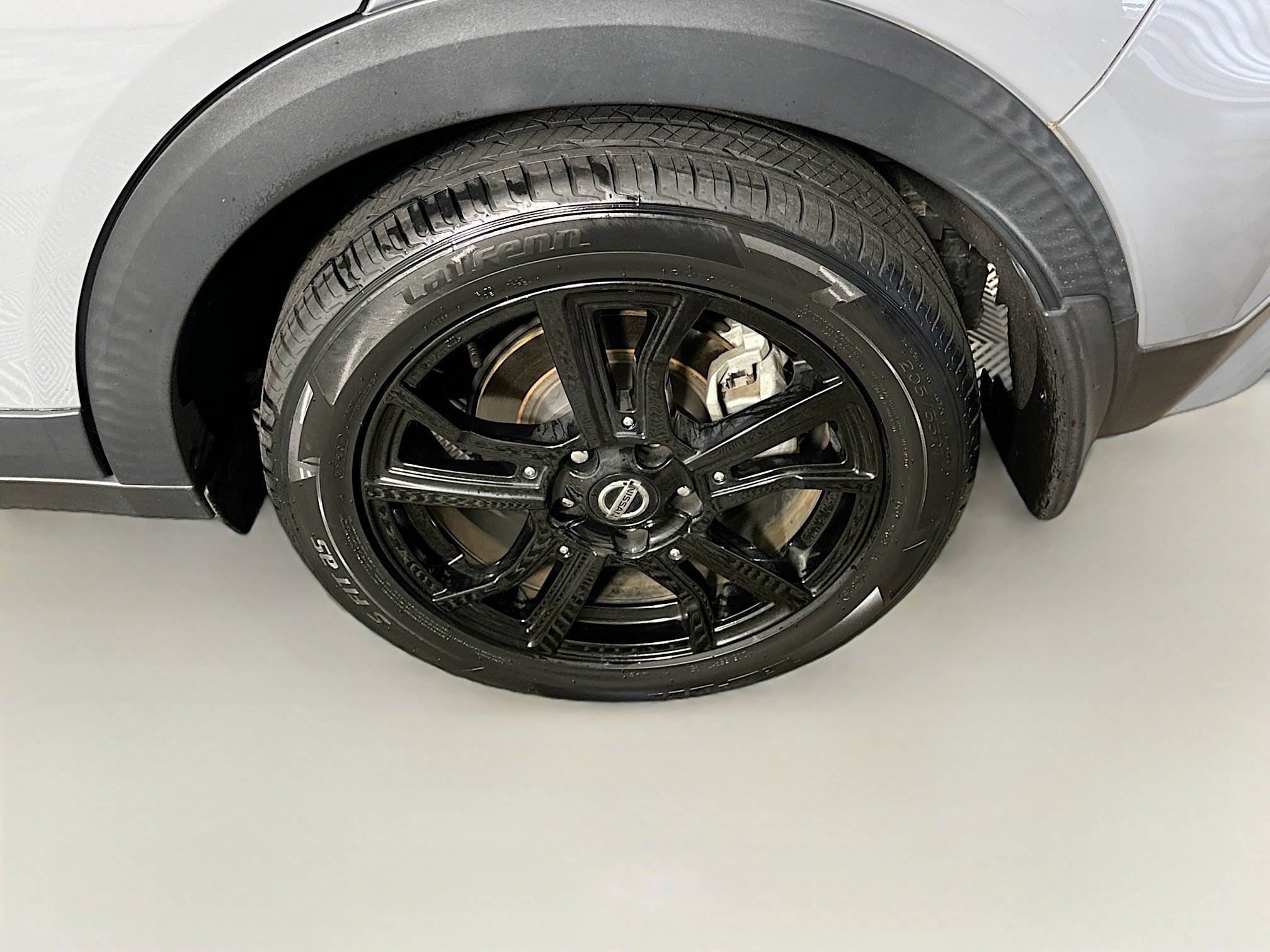 Used 2021 Nissan Kicks SR w/ SR Premium Package FWD image 11