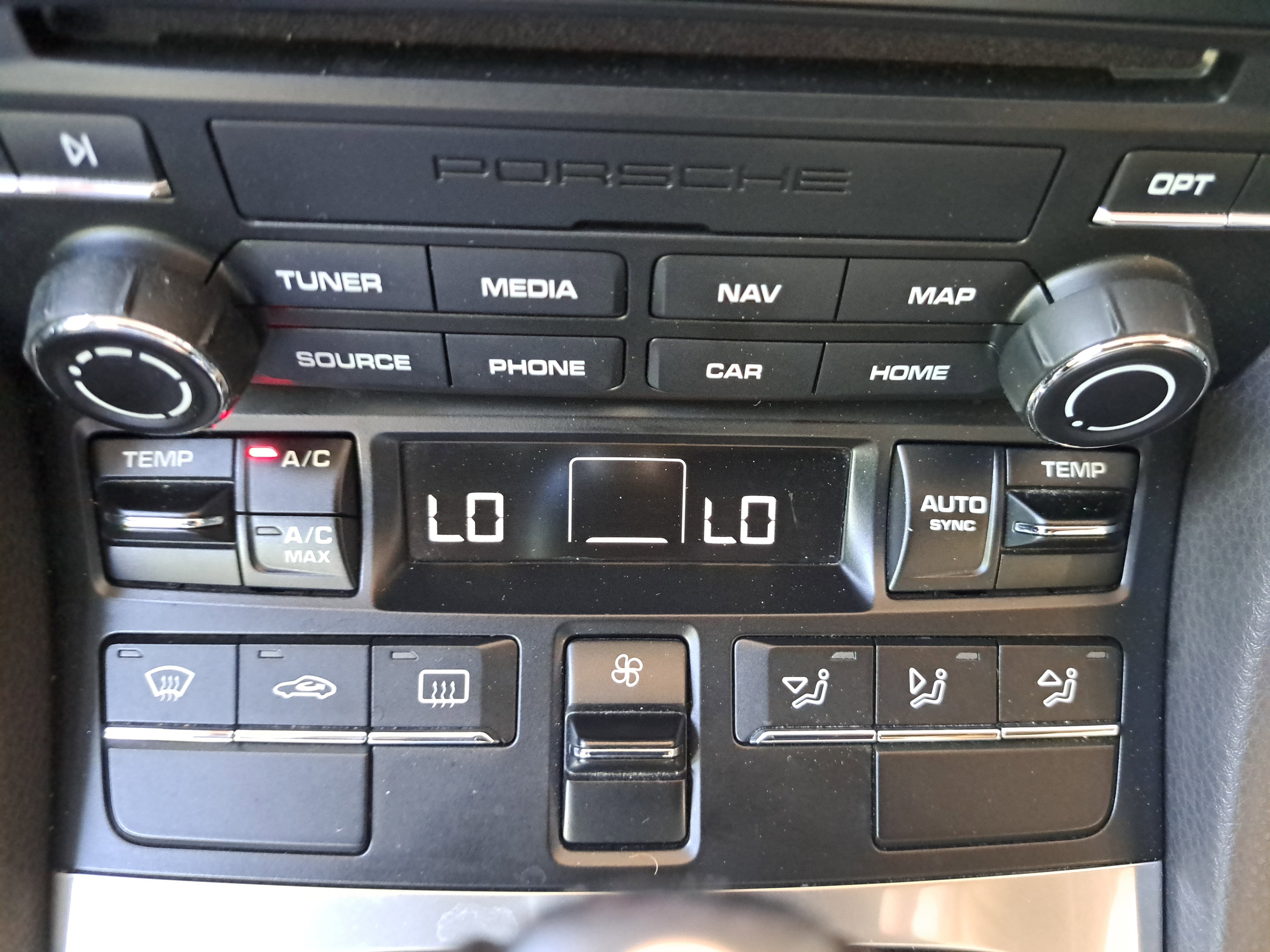 Used 2018 Porsche 911 Carrera RWD image 21