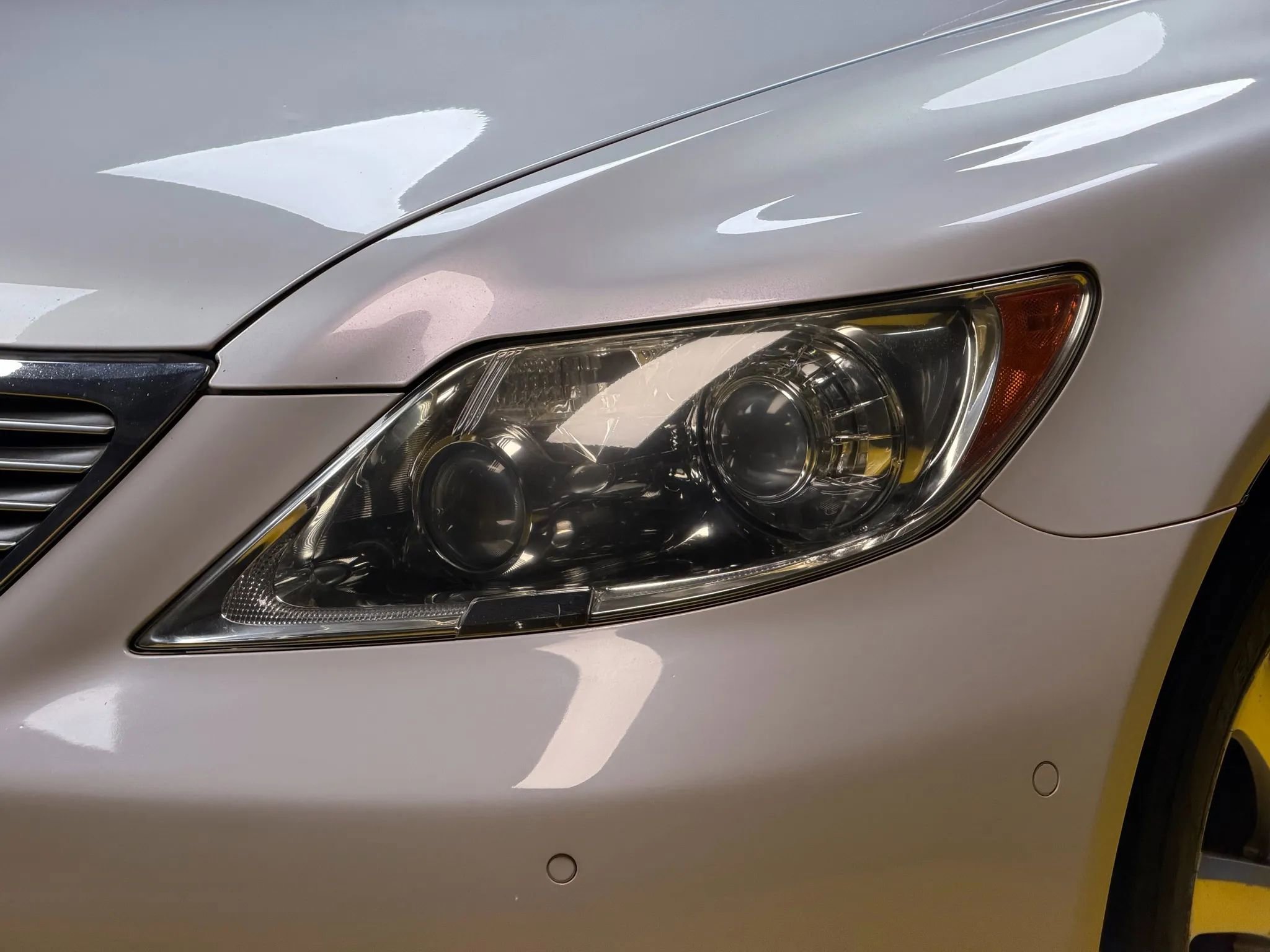 Used 2008 Lexus LS 460 RWD image 6