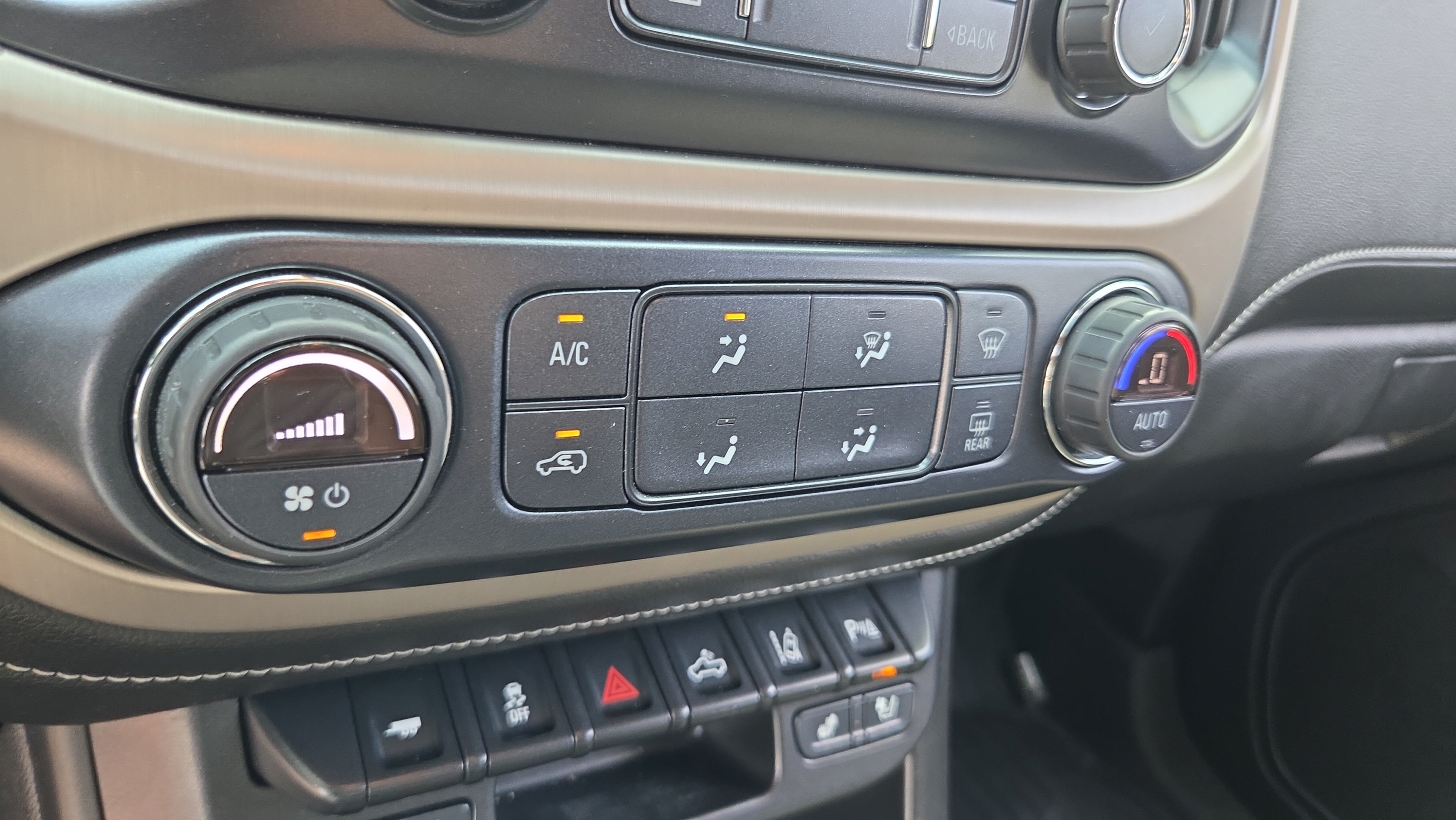 Certified 2019 GMC Canyon Denali AWD/4WD image 20