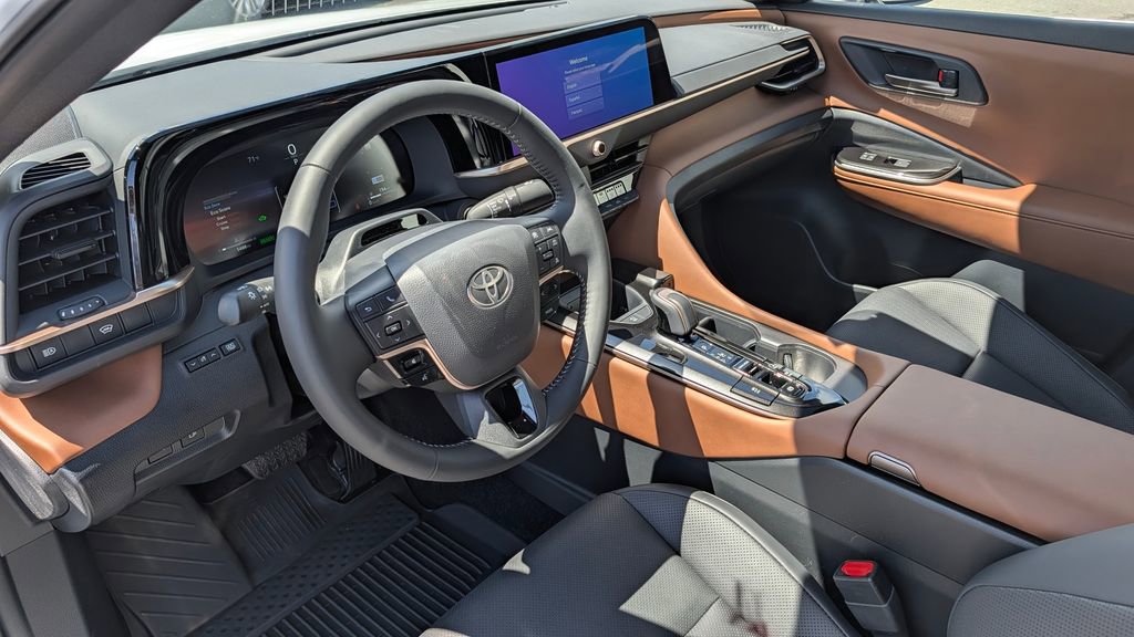 Used 2026 Toyota Crown w/ Advanced Technology Package AWD/4WD image 3