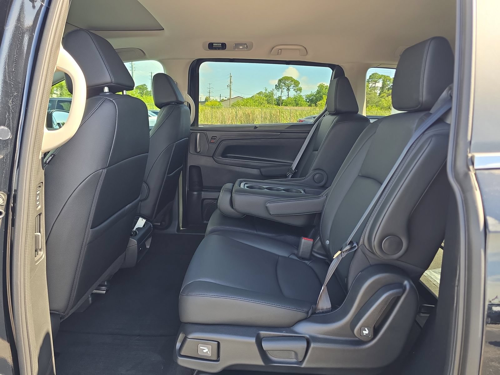 Certified 2026 Honda Odyssey EX-L image 13