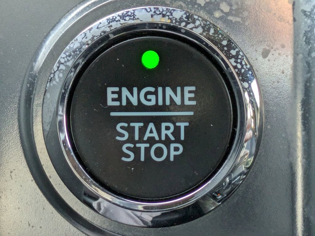 Used 2022 Ford F150 Lariat image 30