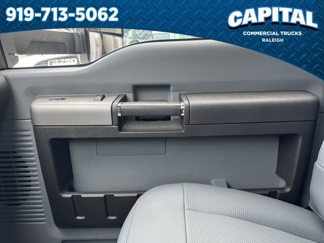 New 2026 Ford F750 2WD Regular Cab Super Duty image 27
