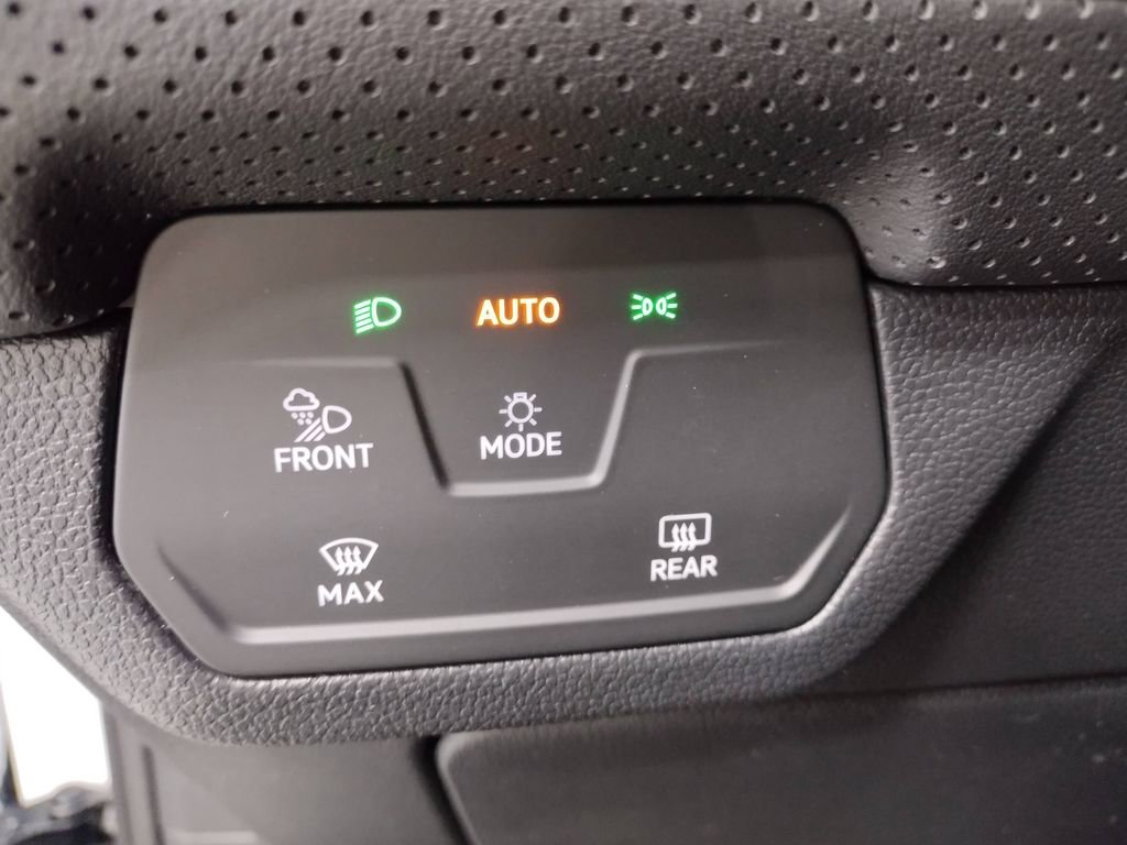 New 2026 Volkswagen Atlas SE image 27