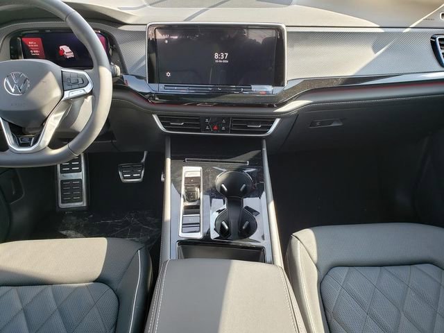 New 2026 Volkswagen Atlas Cross Sport SEL Premium R-Line image 9