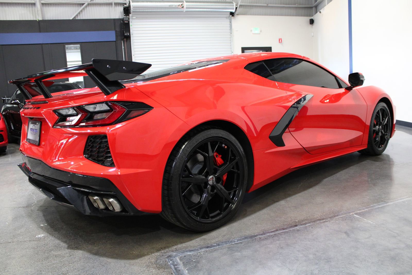 Used 2021 Chevrolet Corvette Stingray Coupe w/ 1LT RWD image 11