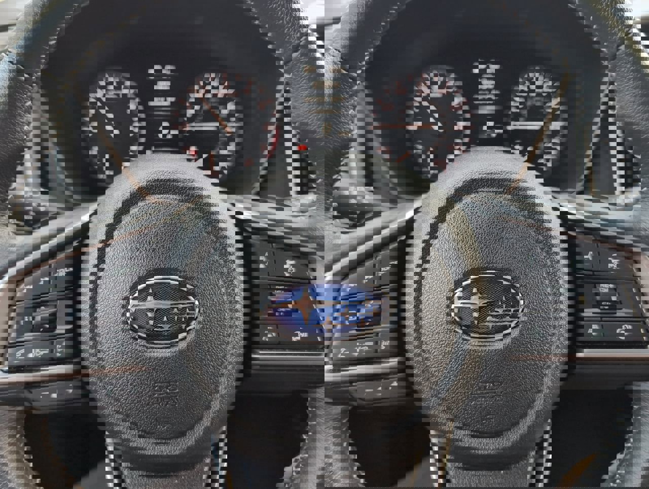 Used 2024 Subaru Ascent Premium w/ Convenience Package image 18