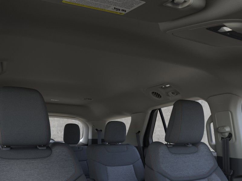 New 2025 Ford Explorer Active AWD/4WD image 22