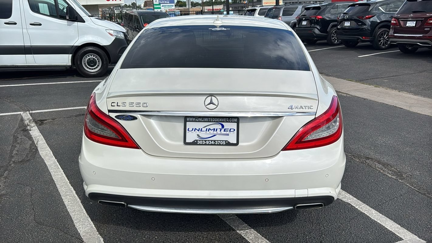Used 2014 Mercedes-Benz CLS 550 4MATIC w/ Premium 1 Package image 4