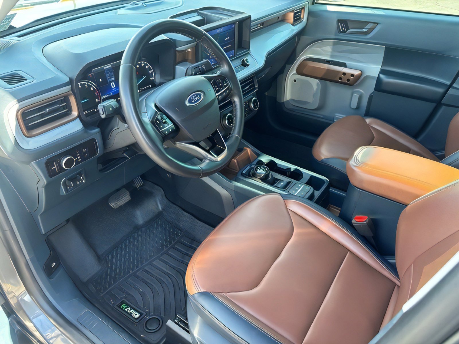 Used 2023 Ford Maverick Lariat w/ Lariat Luxury Package image 11