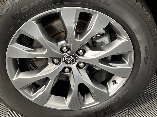 Used 2024 Toyota Grand Highlander Limited image 28