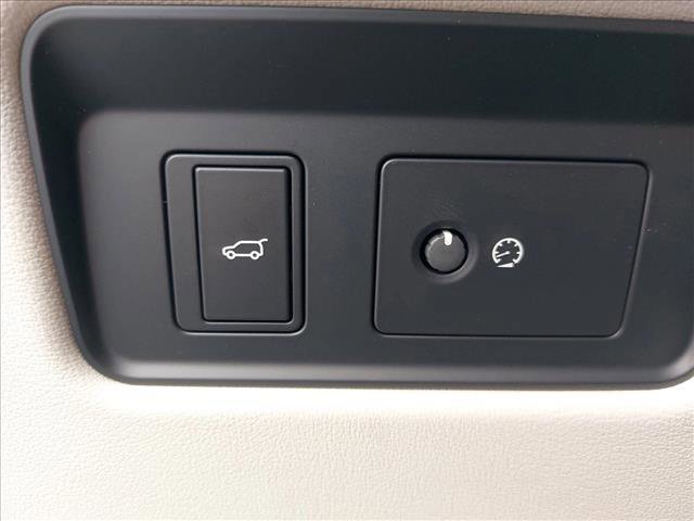 New 2026 Jaguar F-PACE R-Dynamic S image 22