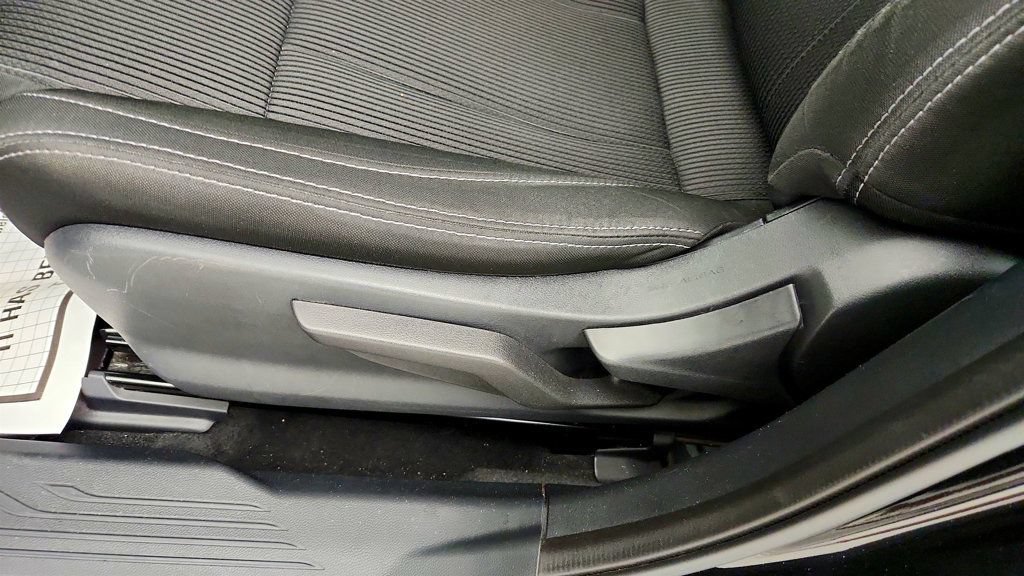 Used 2022 Subaru Legacy AWD/4WD image 10