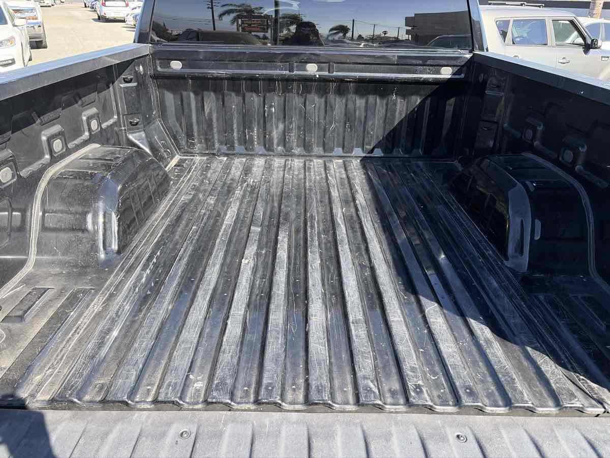 Used 2022 Chevrolet Silverado 1500 Custom w/ LPO, Dark Essentials Package RWD image 19