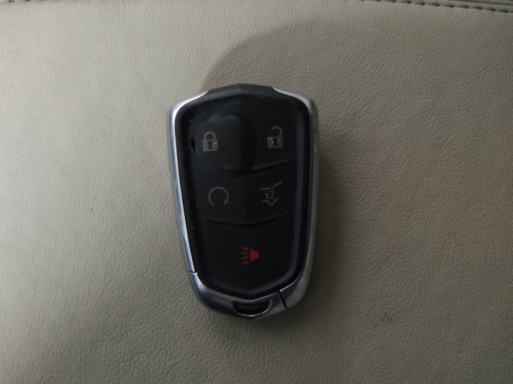 Used 2016 Cadillac SRX Luxury w/ Driver Awareness Package image 32