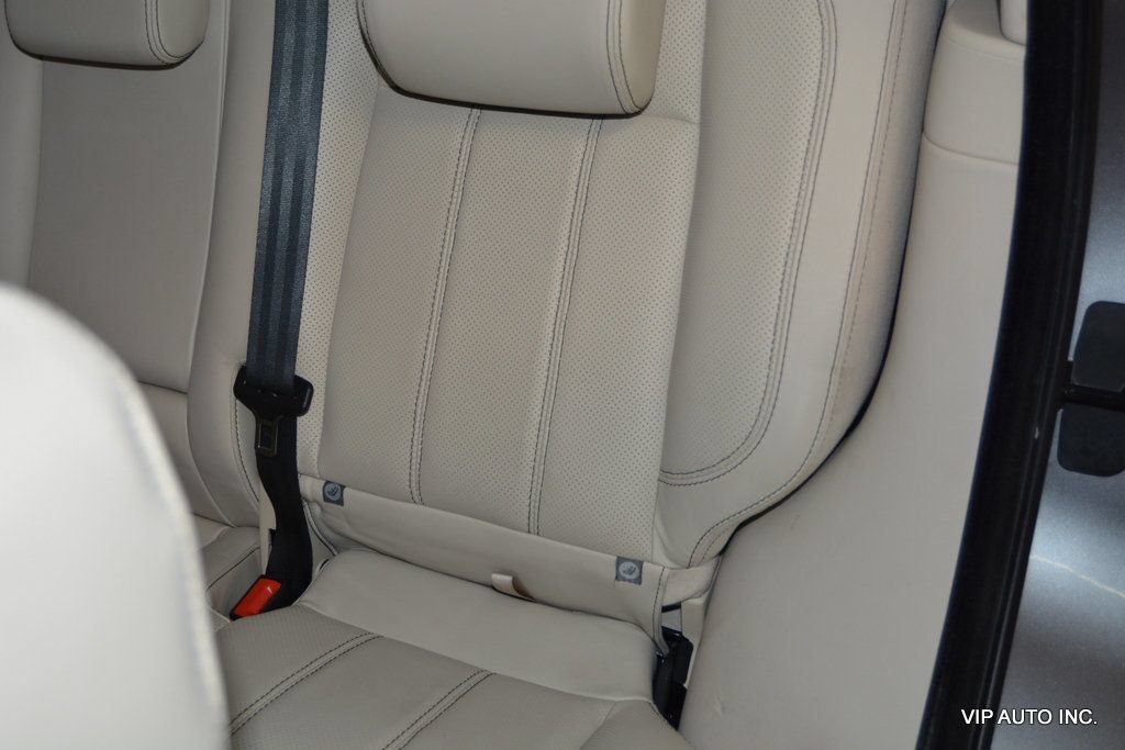 Used 2012 Land Rover Range Rover Sport Supercharged AWD/4WD image 26
