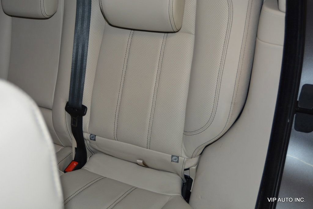Used 2012 Land Rover Range Rover Sport Supercharged image 26