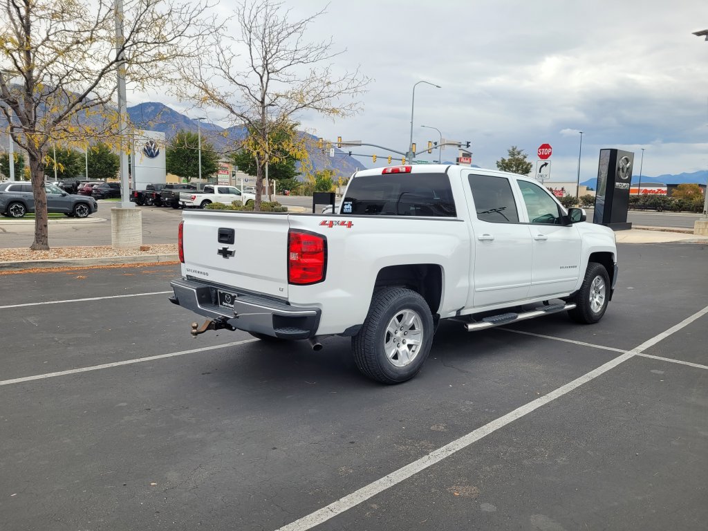 Used 2018 Chevrolet Silverado 1500 LT w/ All Star Edition AWD/4WD image 15