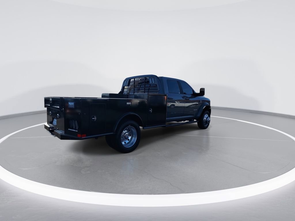 Used 2026 RAM 5500 Tradesman w/ Laramie Trim Package image 8