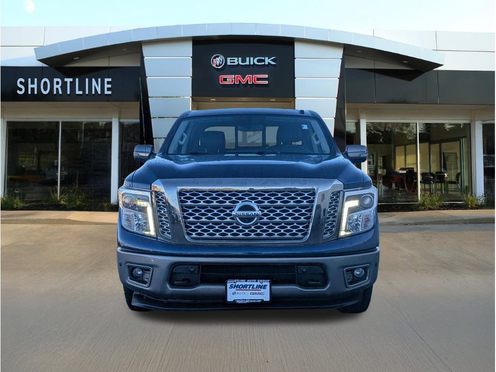 Used 2018 Nissan Titan Platinum Reserve AWD/4WD image 9