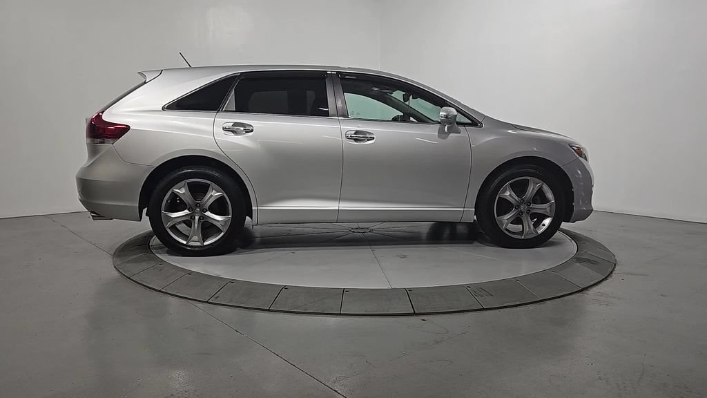 Used 2014 Toyota Venza Limited AWD/4WD image 7