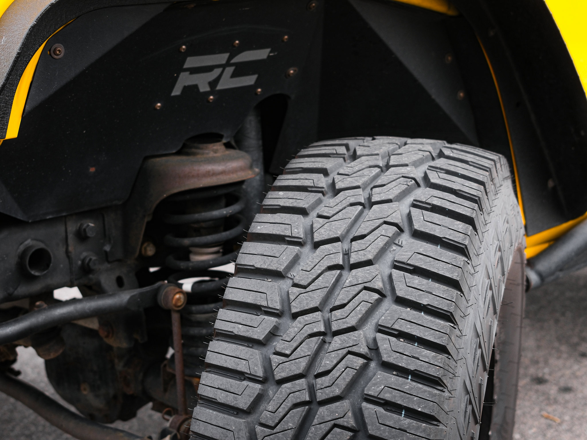 Used 2015 Jeep Wrangler Sahara AWD/4WD image 12