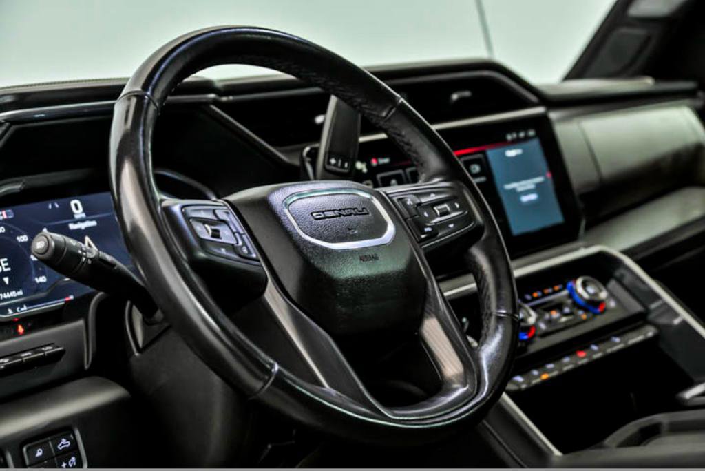 Used 2024 GMC Sierra 2500 Denali Ultimate w/ Max Trailering Package AWD/4WD image 18