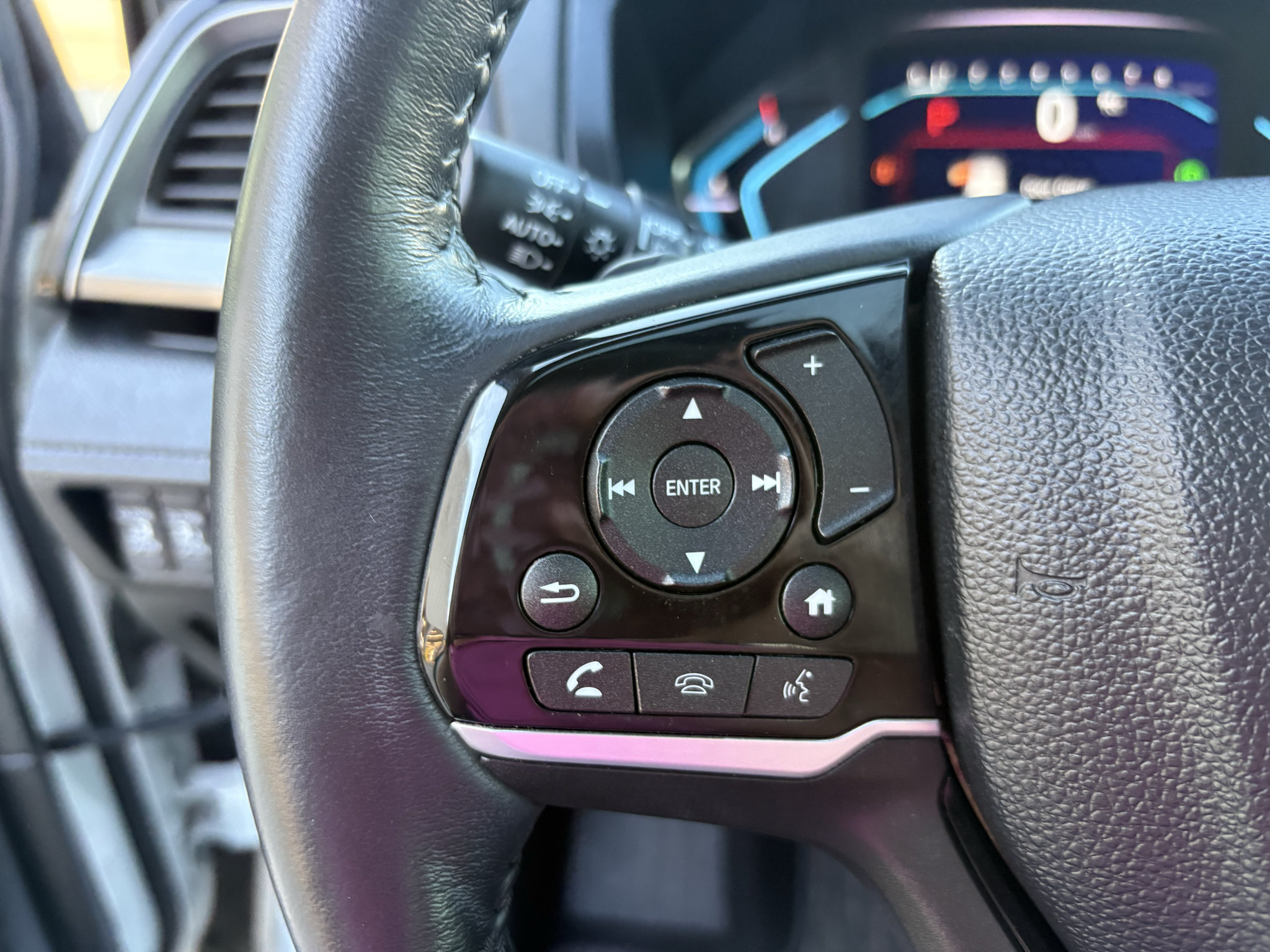 Certified 2024 Honda Odyssey Elite image 14