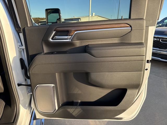 New 2026 Chevrolet Silverado 3500 High Country w/ Technology Package image 24