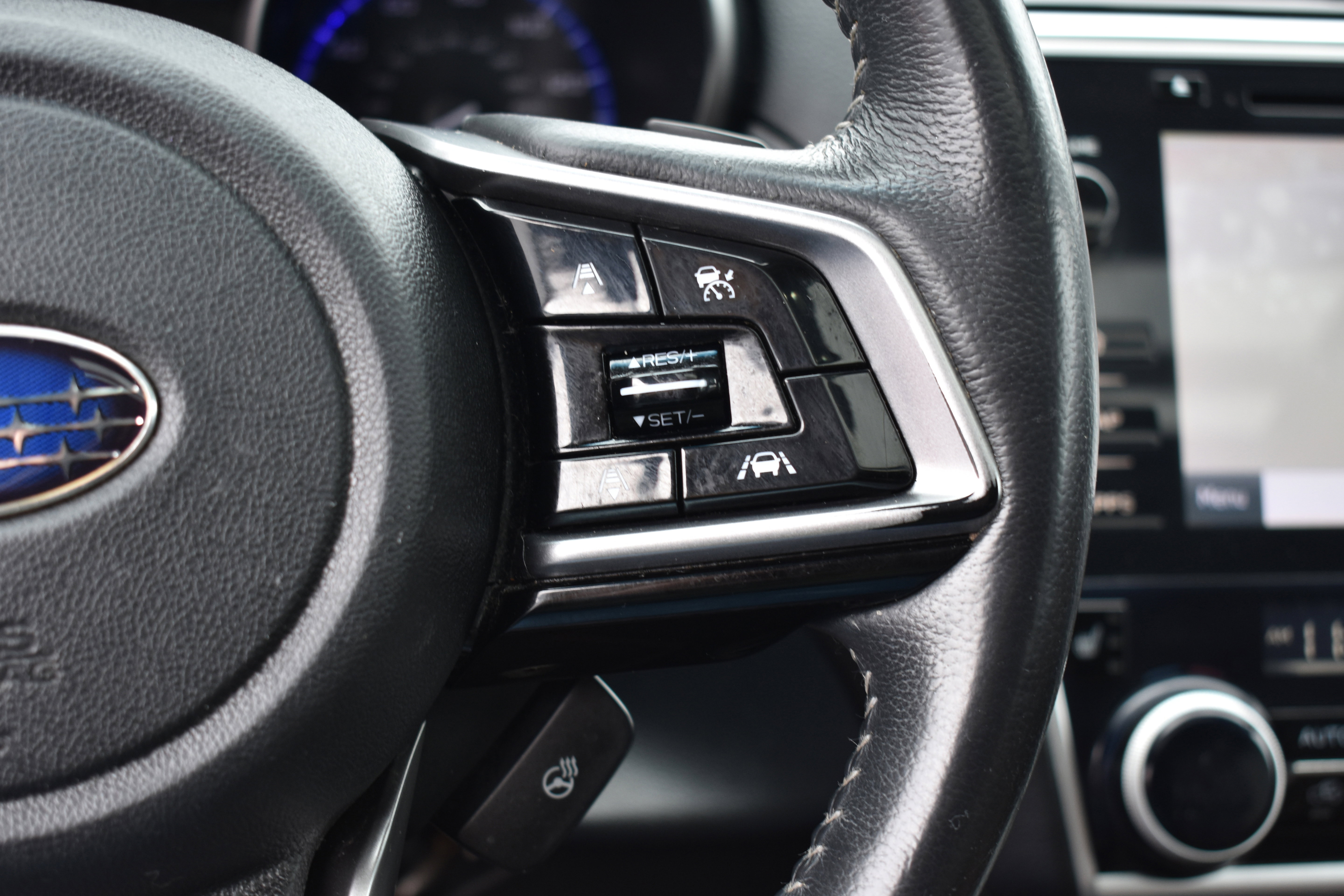 Used 2018 Subaru Outback 2.5i Touring w/ Popular Package #3 image 14