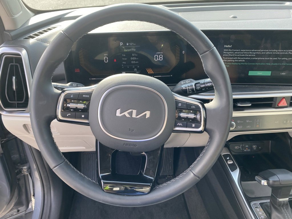 New 2025 Kia Sorento S w/ Panoramic Sunroof Package image 17