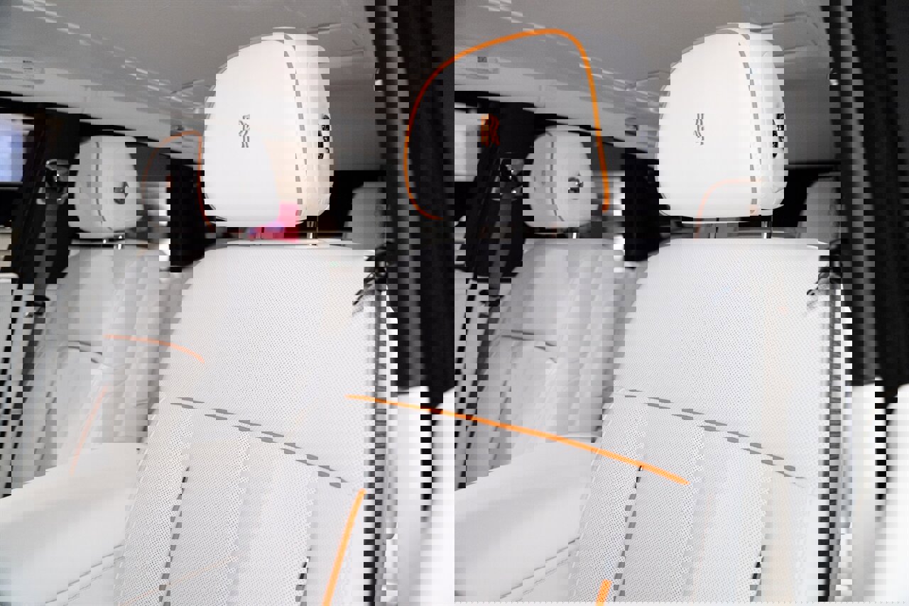 Used 2026 Rolls-Royce Phantom Sedan image 31