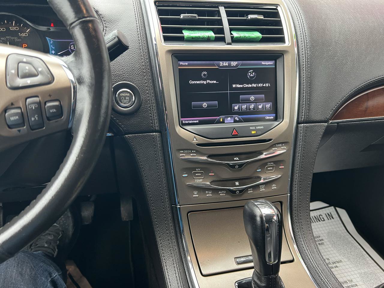Used 2013 Lincoln MKX AWD image 23