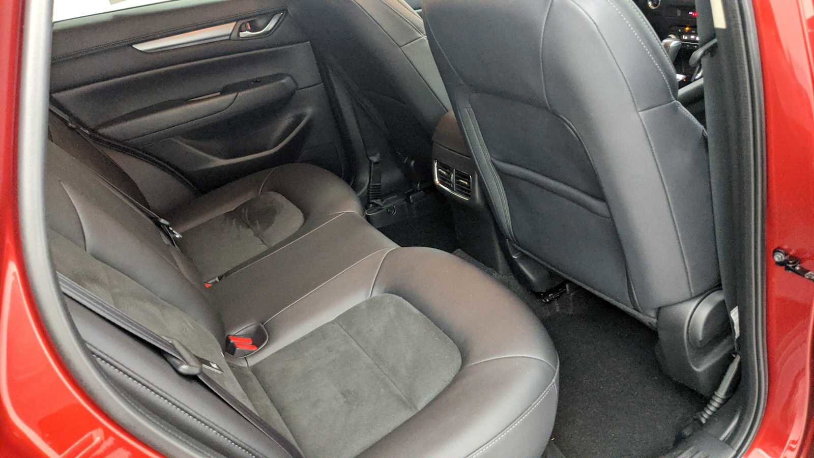 Used 2021 MAZDA CX-5 Touring image 23