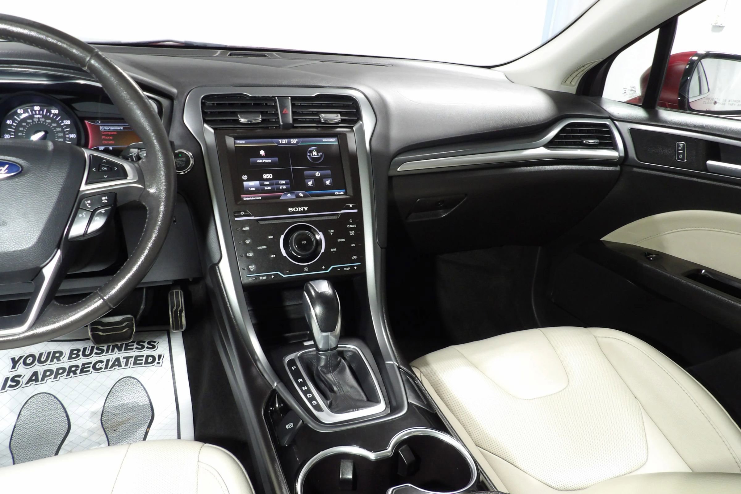 Used 2015 Ford Fusion Titanium FWD image 14