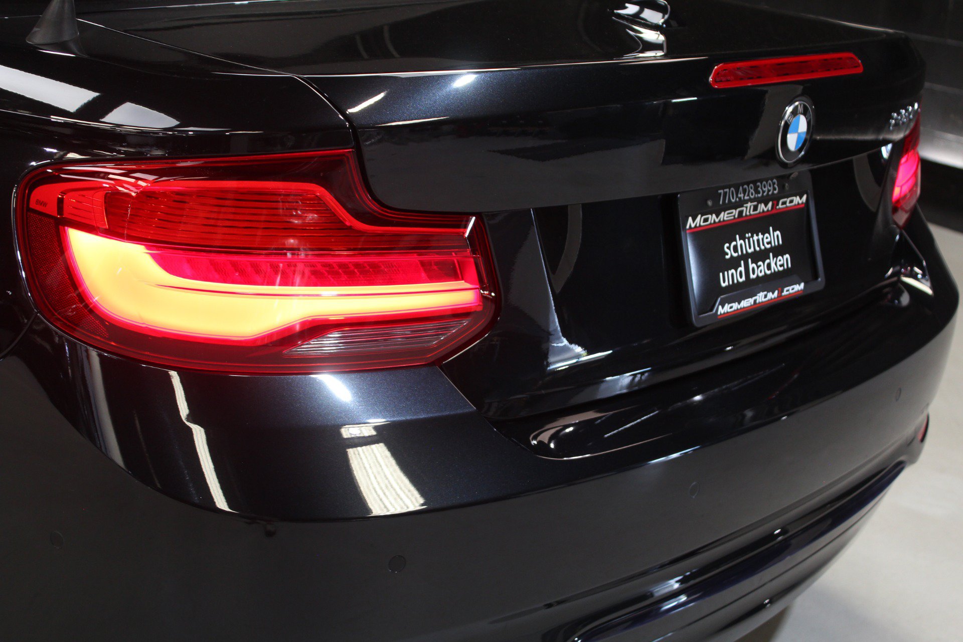 Used 2018 BMW 230i Convertible RWD image 12